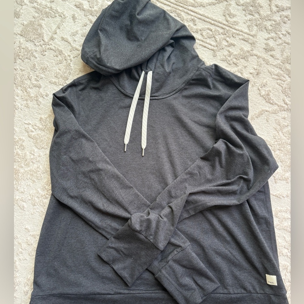 Viouri Pullover